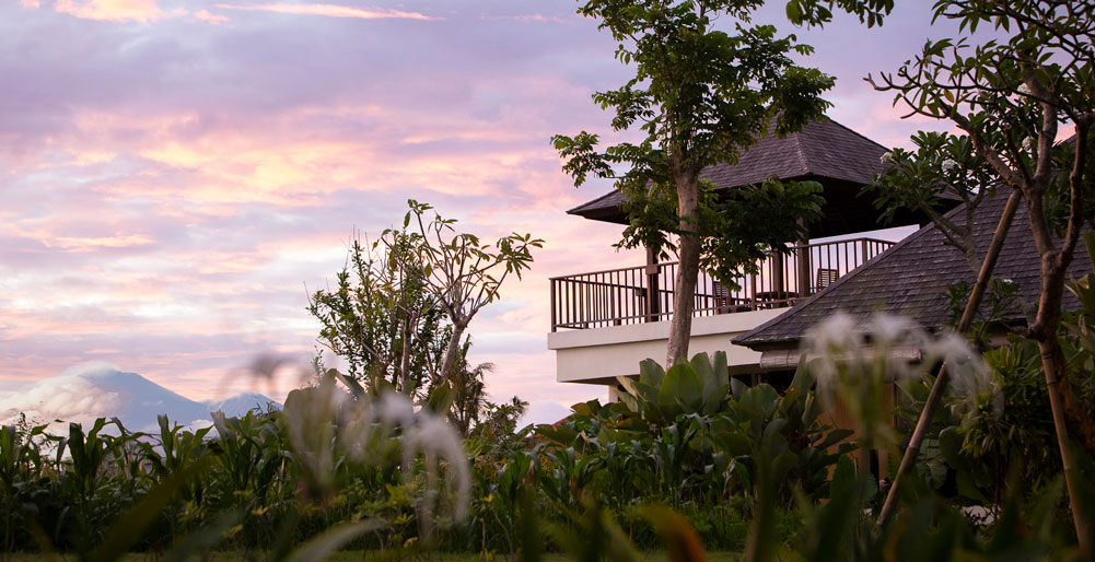 Villa Bangkuang - Balcony Area with Mountain View