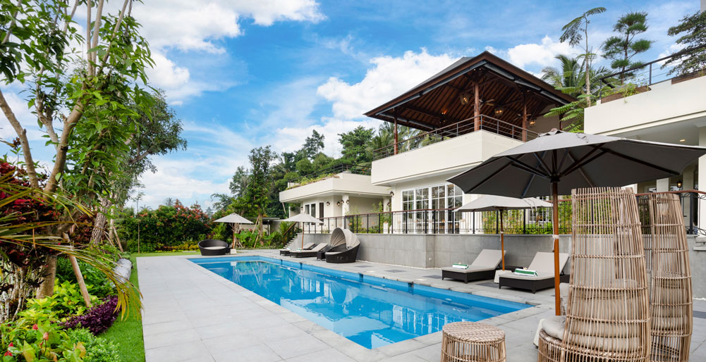 Pala Ubud - Villa Sanghyang - Relaxing pool deck