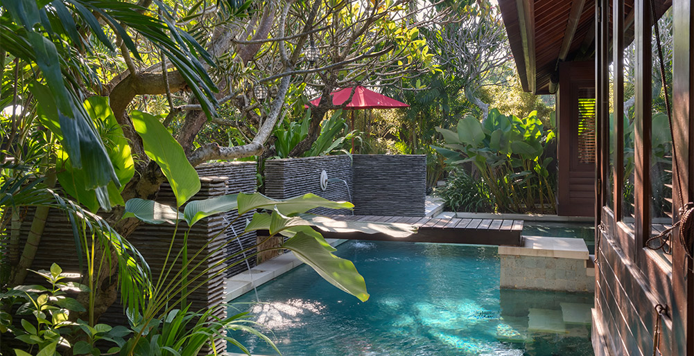 Villa Asta - Master bedroom plunge pools